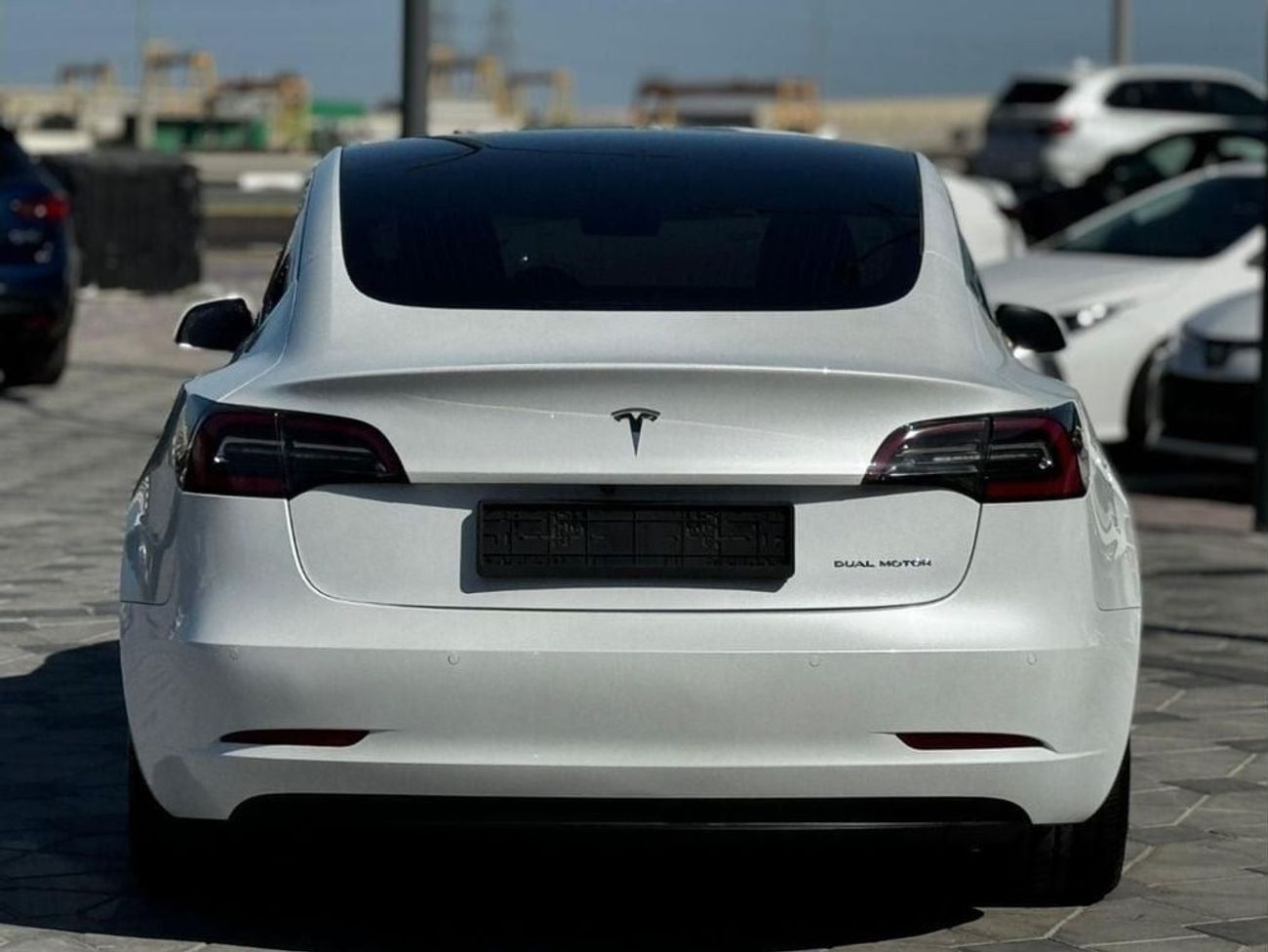 Tesla Model 3 LONG RANGE DUAL MOTOR