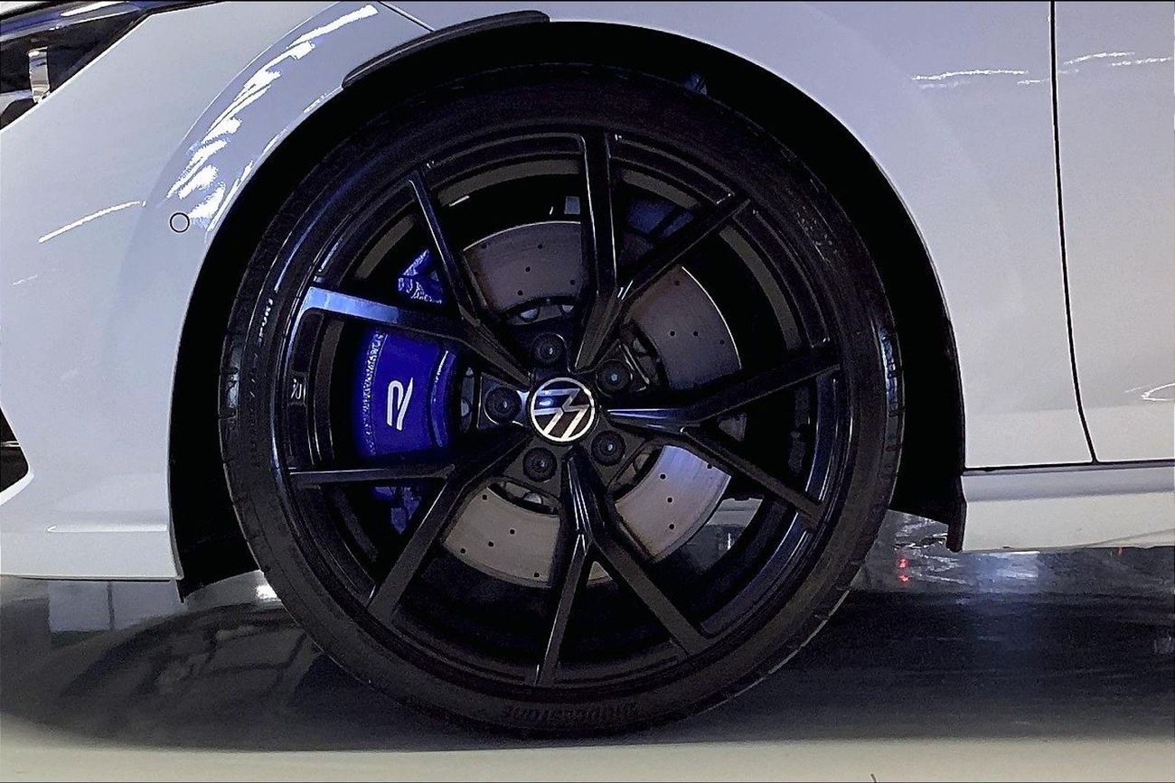 فولكس واجن جولف ار R | شامل الضمان | 0 ﺪﻔﻋﺓ ﺃﻮﻟﻯ