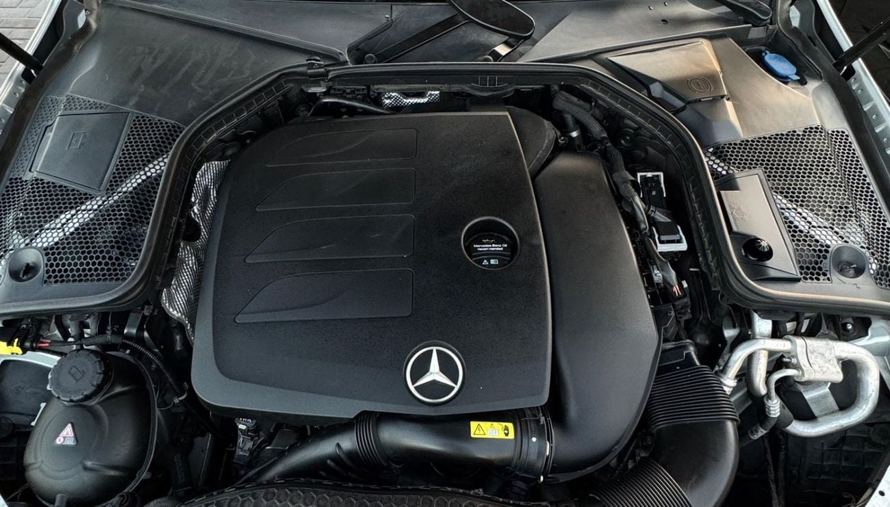 مرسيدس بنز C 300 STD