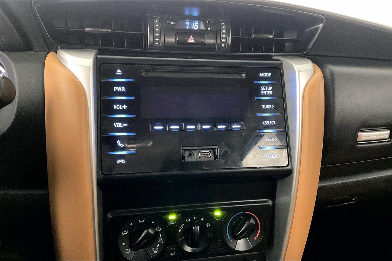 تويوتا فورتونر EXR | شامل الضمان | 0 ﺪﻔﻋﺓ ﺃﻮﻟﻯ