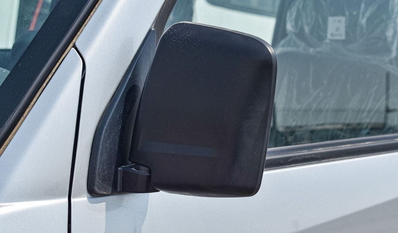 سي إم سي فيريكا فان ركاب بـ 8 مقاعد