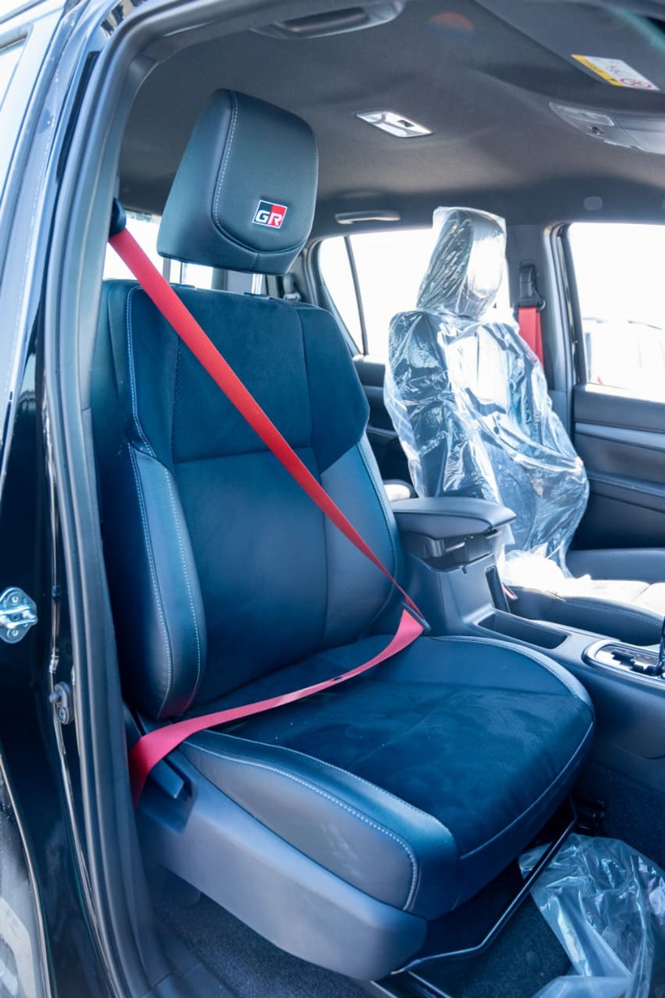 Toyota Hilux Hilux GR-Sports | 4.0L | Petrol | Automatic | 4X4 | 2026