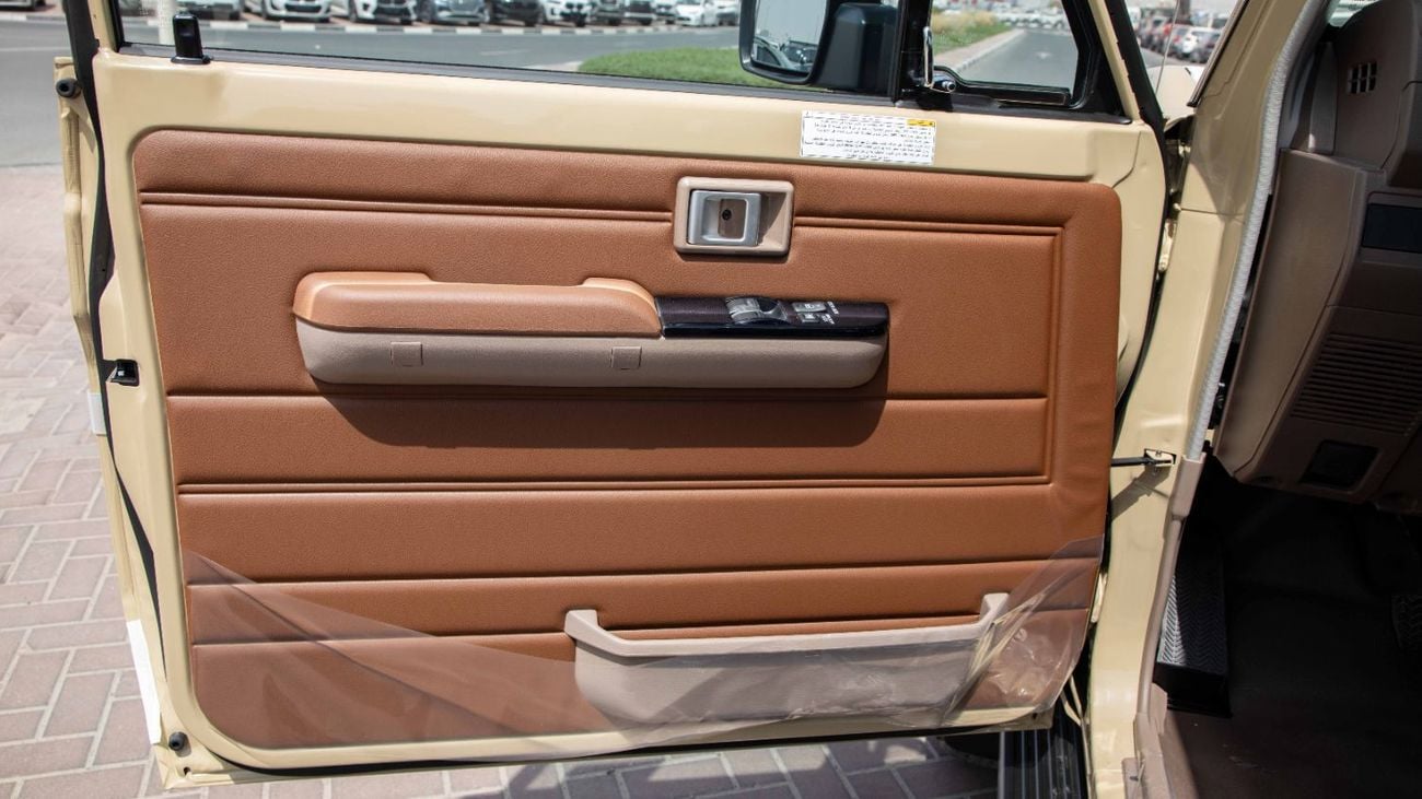 Toyota Land Cruiser Pick Up TOYOTA LANDCRUISER 4.0L PETROL 2025