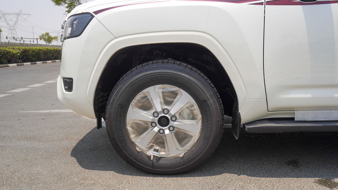 Toyota Land Cruiser GXR 3.5L V6 TWIN TURBO