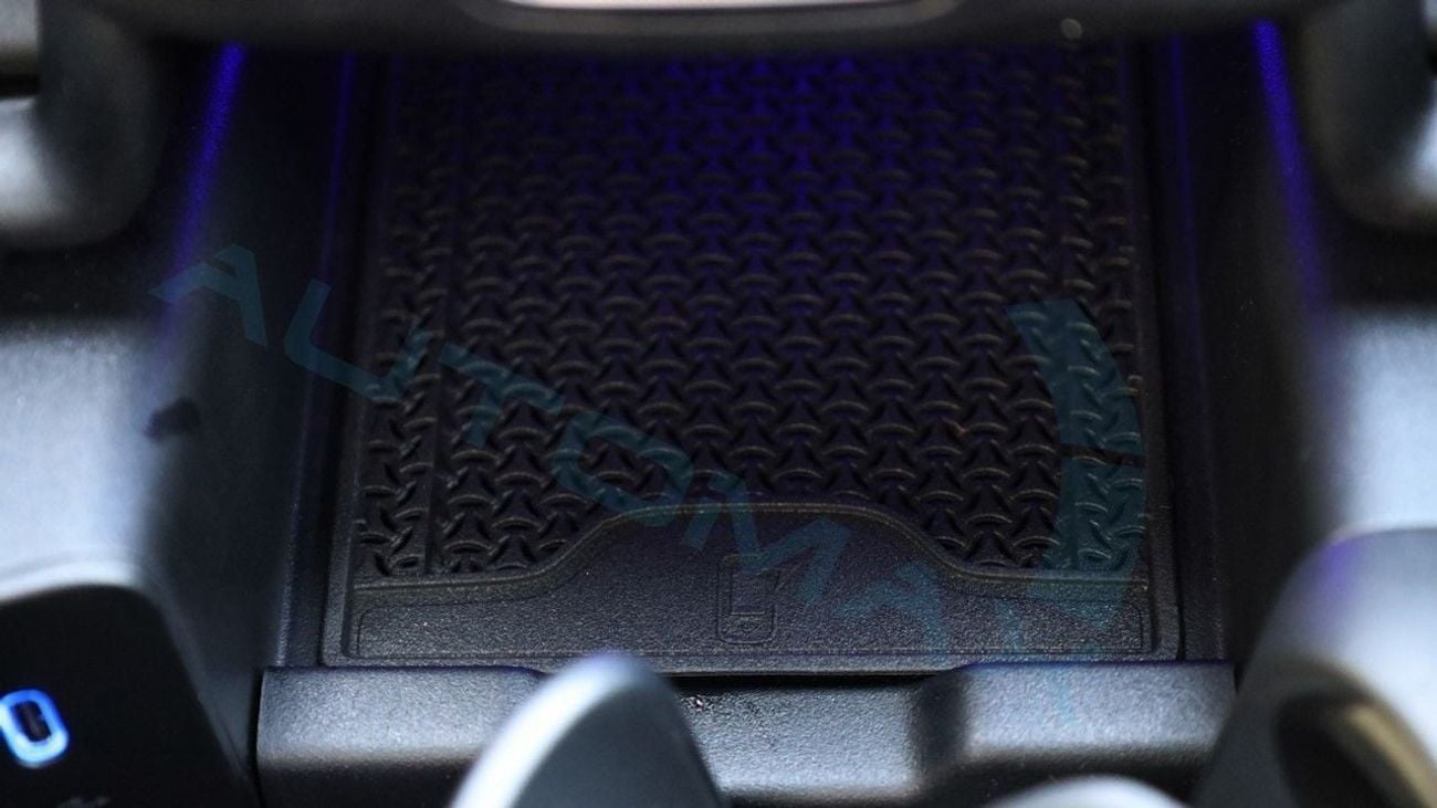 مرسيدس بنز E300 (For Export , НА ЭКСПОРТ) AMG 4MATIC EQ Boost 2.0T 2025 Без пробега