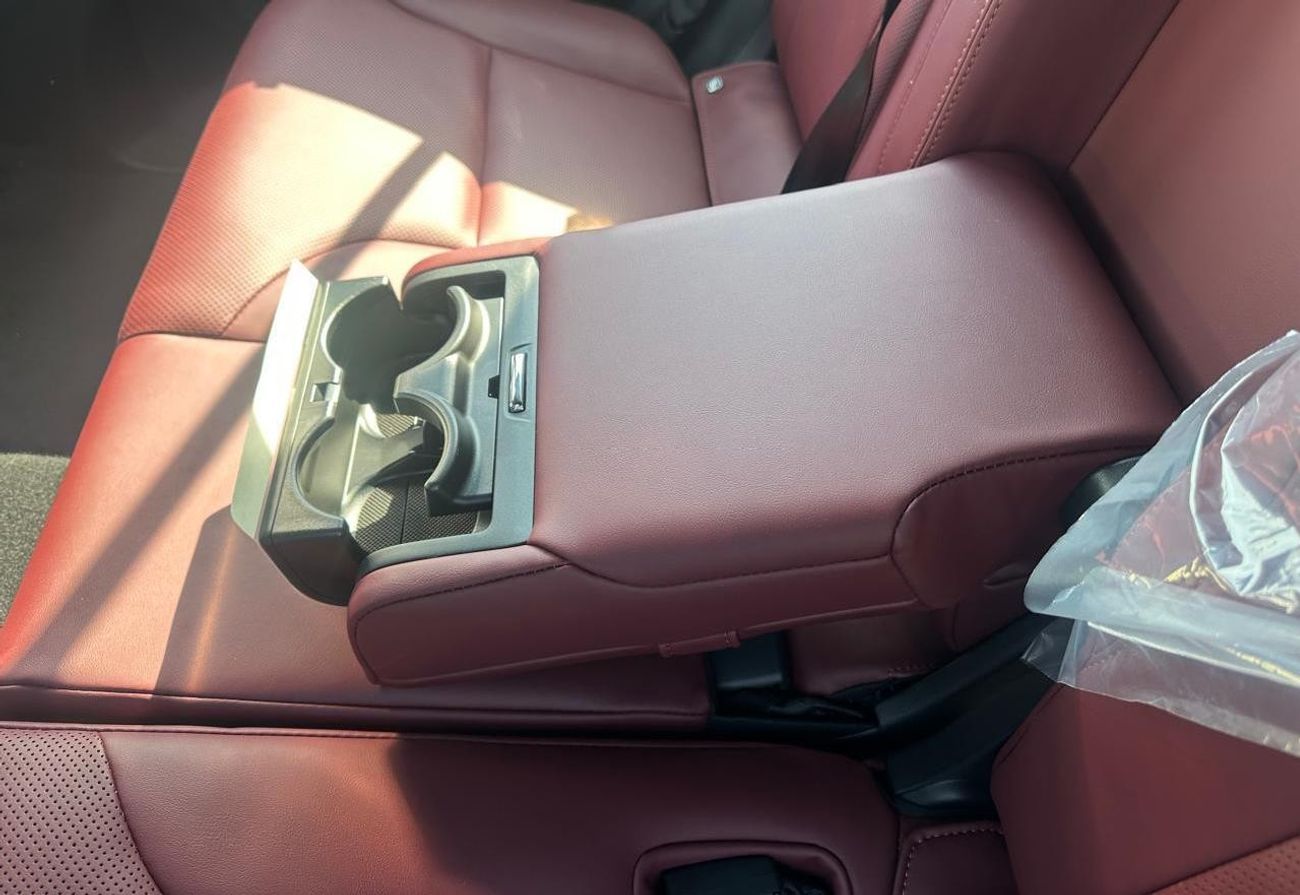 Lexus LX 700h 2026 Lexus LX700h Urban 3.5L AT Hybrid