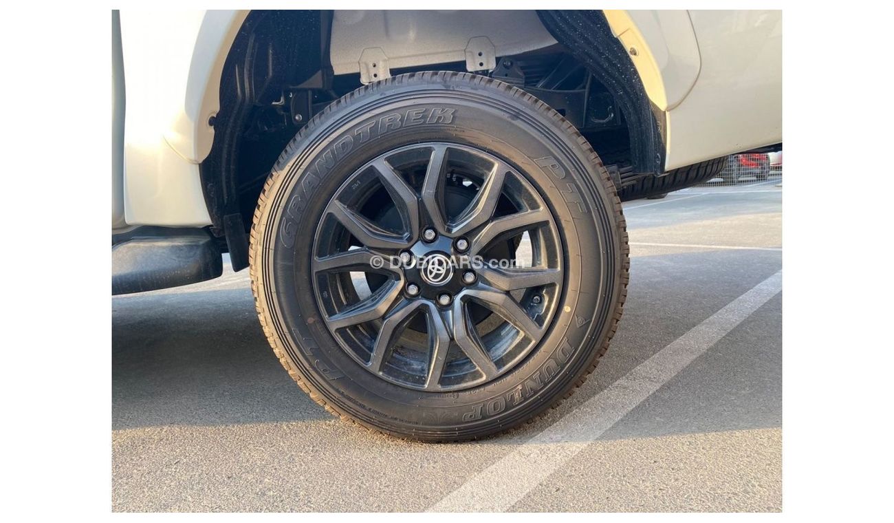 Toyota Hilux TOYOTA HILUX 4.0 AT GRS WHITE  2023