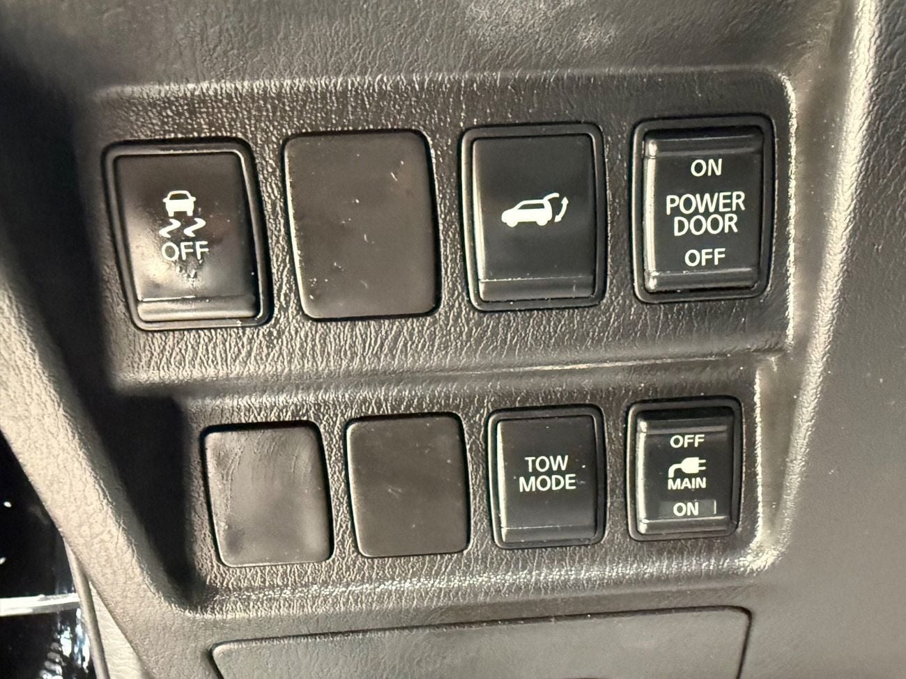 Nissan Pathfinder Platinum 3.5L