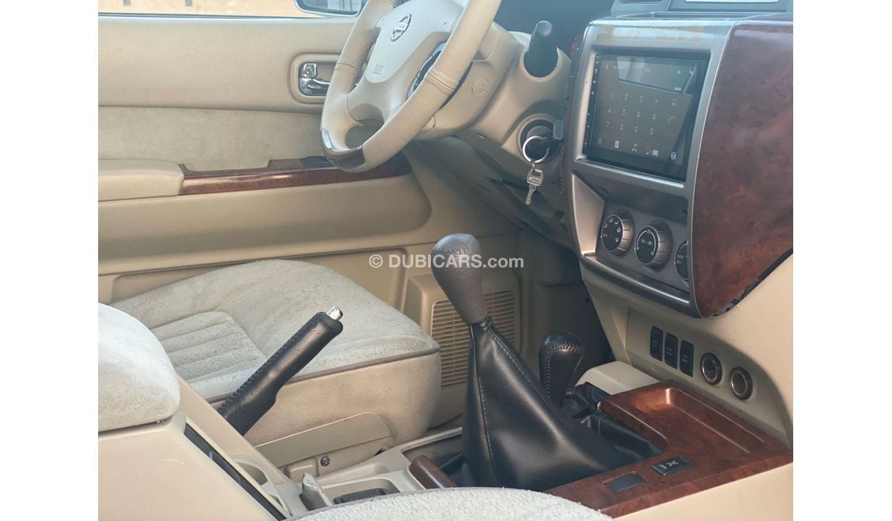 Nissan Patrol Safari