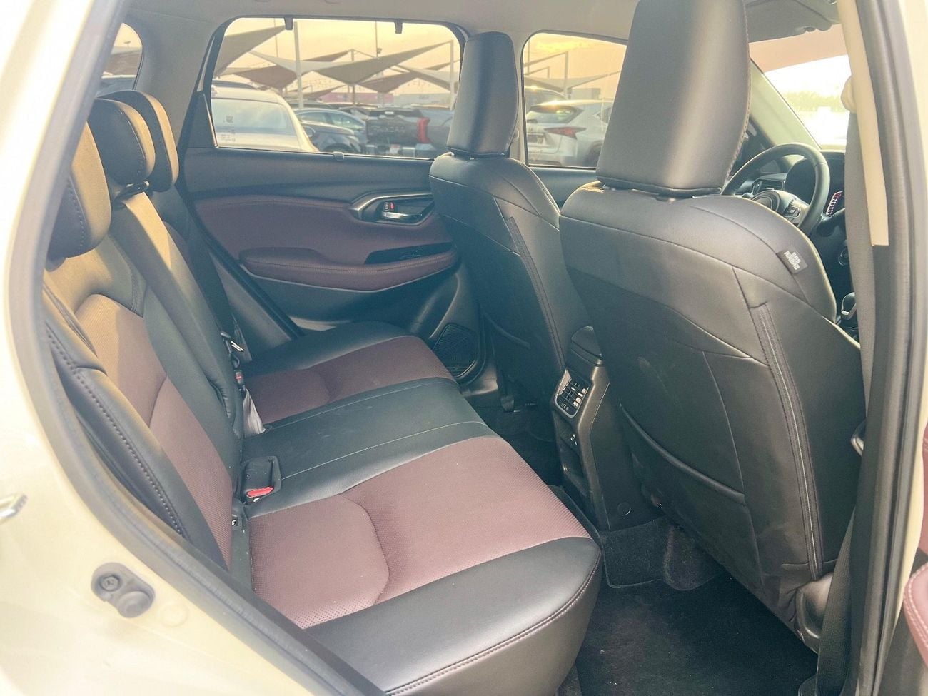 تويوتا أوربان كروزر خليجية