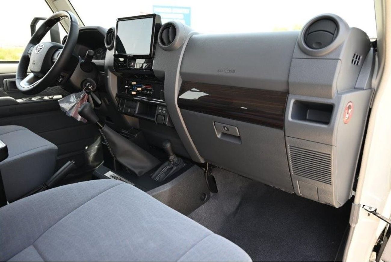 Toyota Land Cruiser 70 2024 TOYOTA LAND CRUISER 76 HARDTOP V6 4.0L PETROL 4WD MT