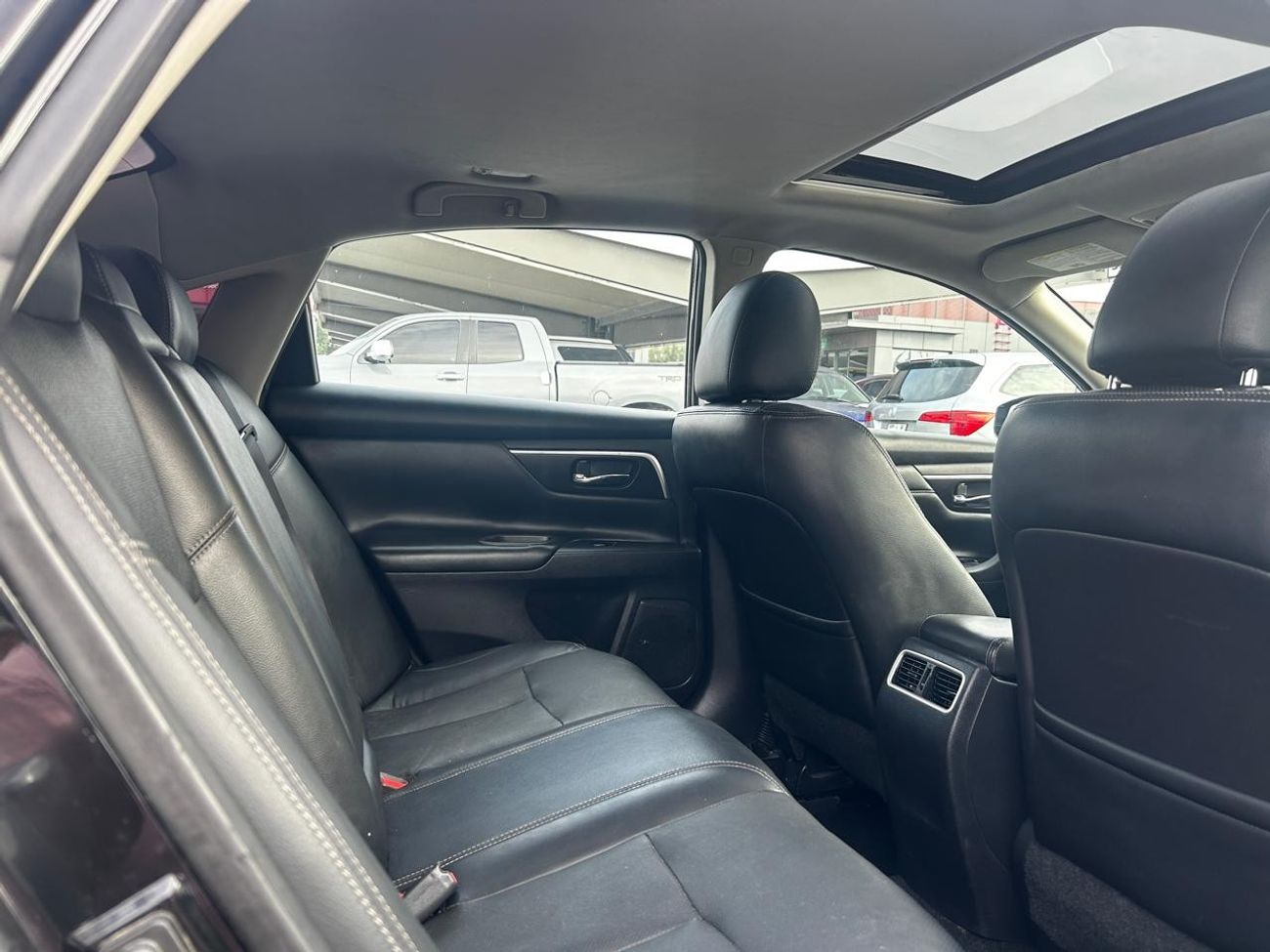 Nissan Altima SL nissan altima 2017 model american