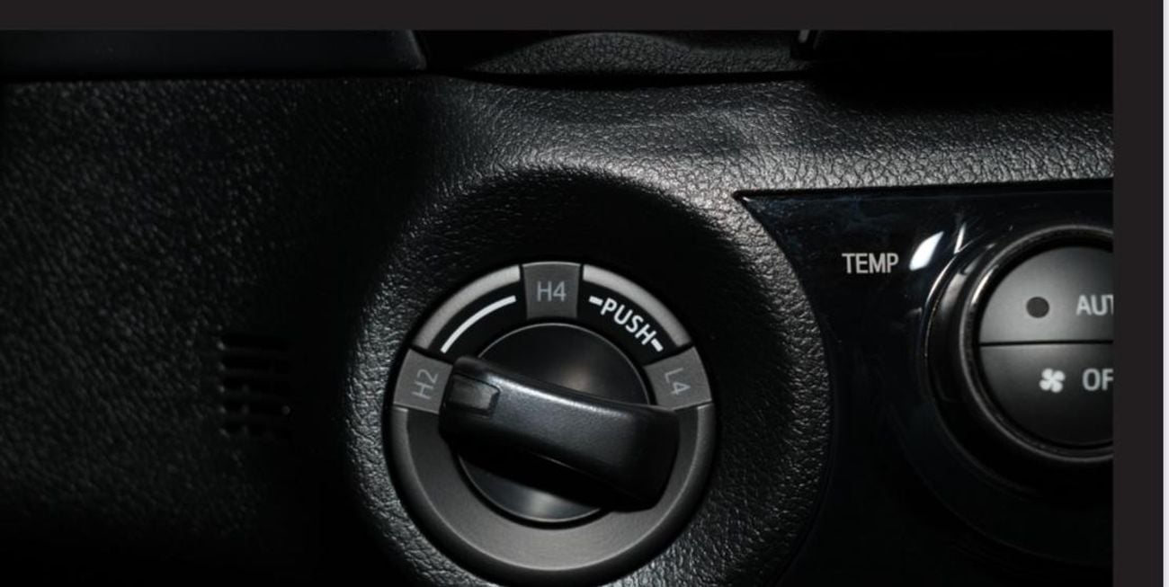 تويوتا هيلوكس