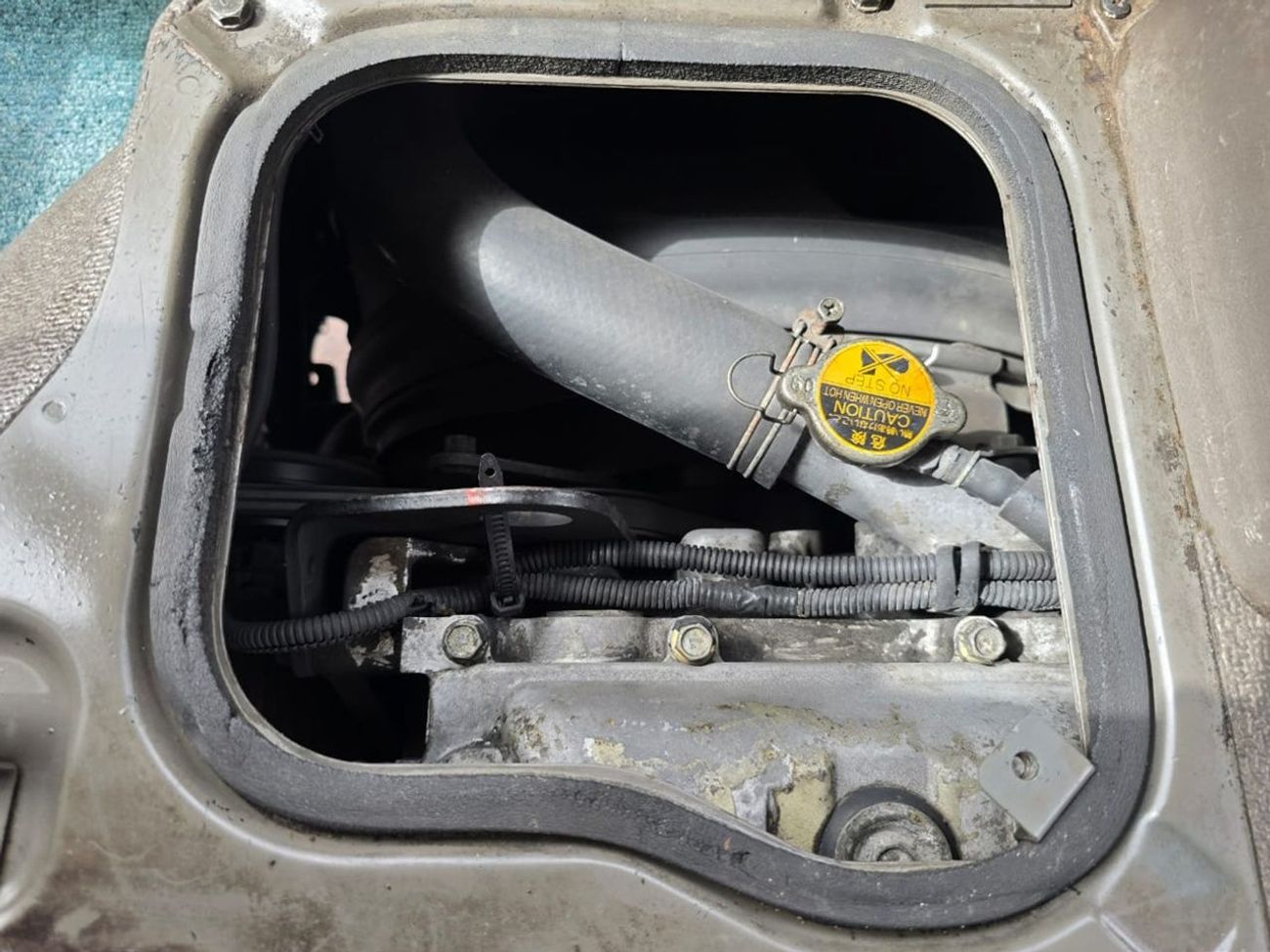 Mitsubishi Rosa MITSUBISHI ROSA BUS RHD 2002 MODEL 4.9 L DIESEL AUTOMATIC(PM00081)