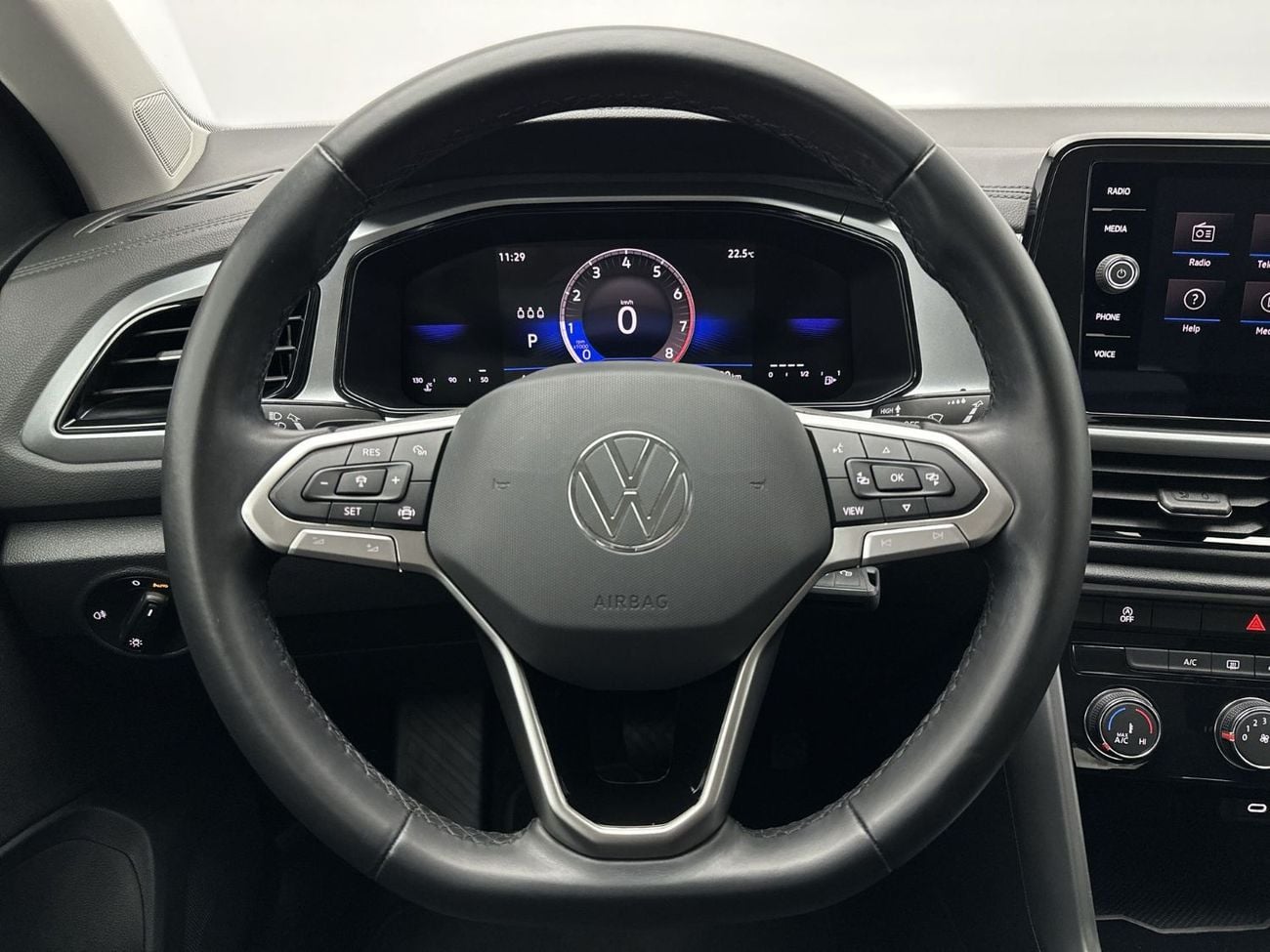 Volkswagen T ROC Life 1.4L (Ref#94549) / WAS 99,900 AED - NOW 89,900 AED