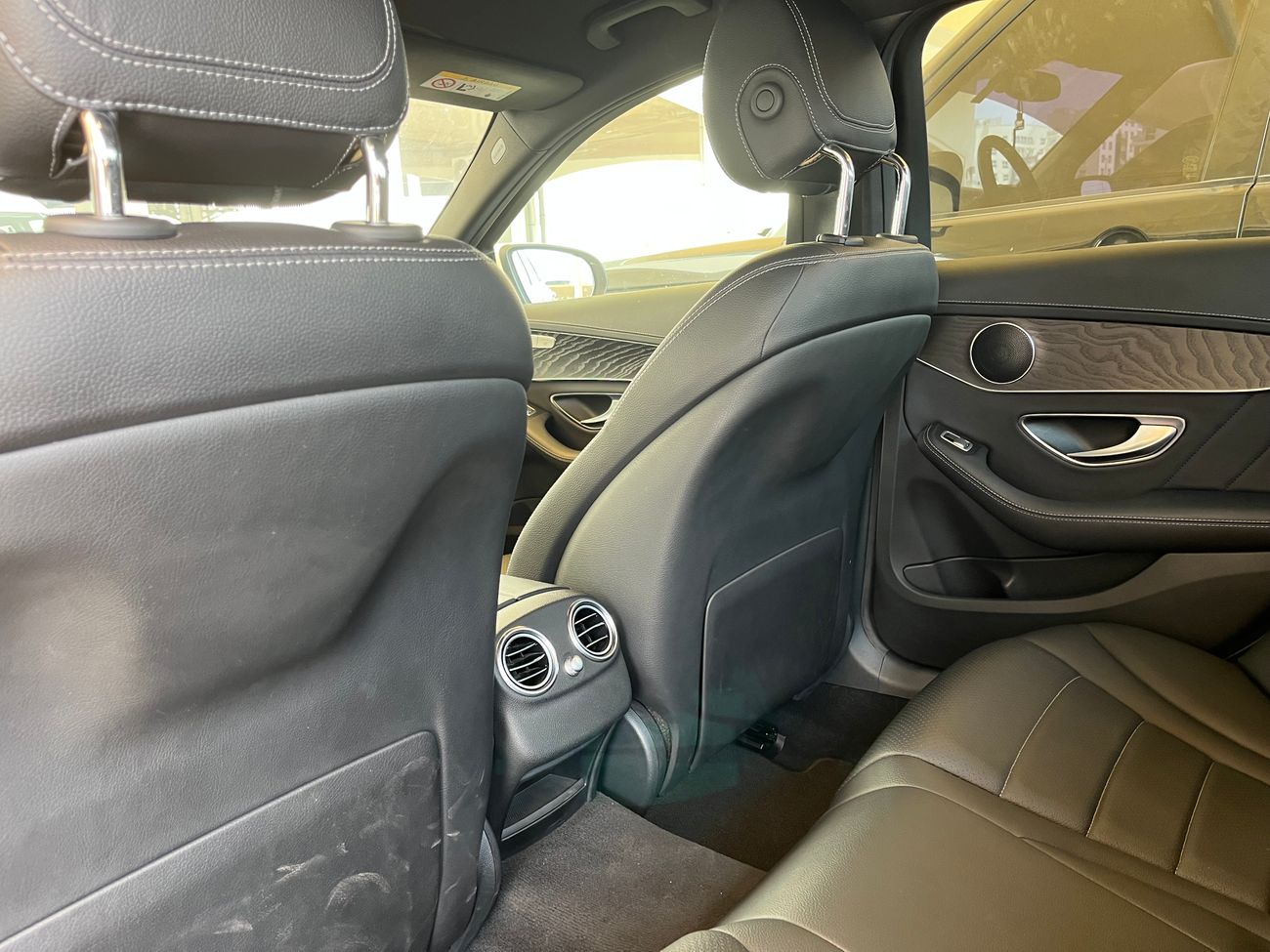 مرسيدس بنز C 200 2 L