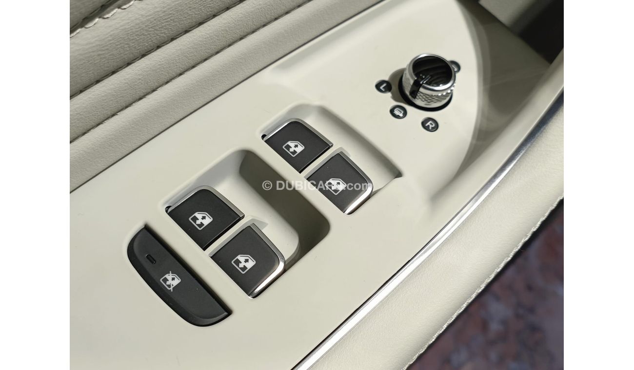 هونغشي H5 C SEGMENT LUXURY SUV, 2.0L V4 PETROL, 2023 (CODE # 1149)