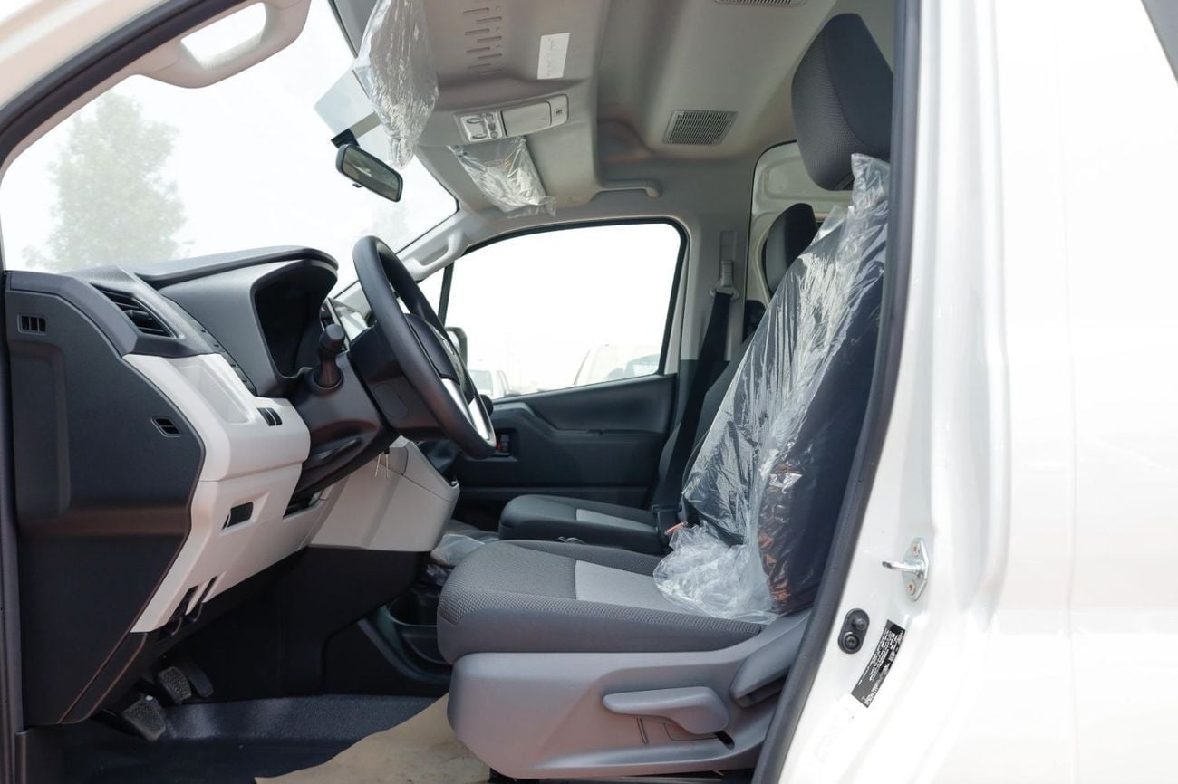Toyota Hiace TOYOTA HIACE 3.5 MT WHITE 2026 WITH REAR HEATER