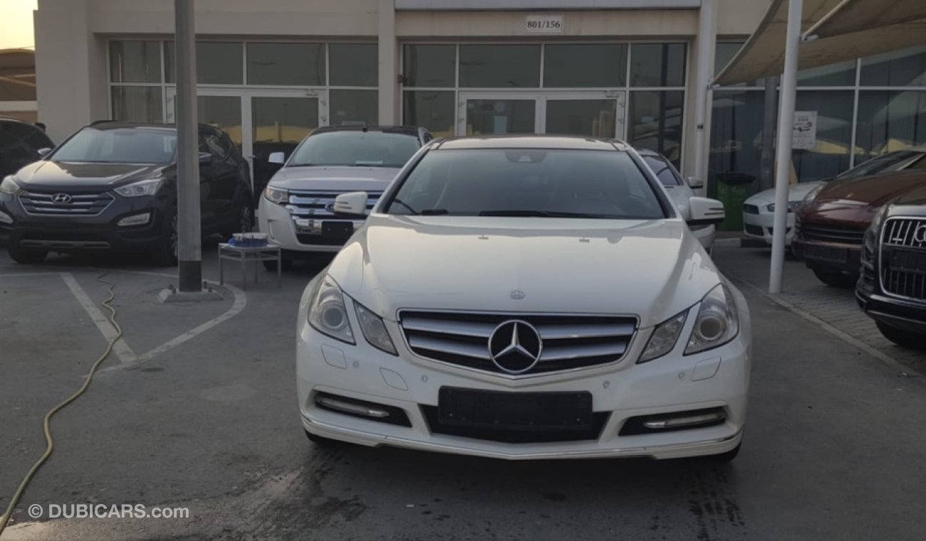 Mercedes-Benz E 250 Mercedes benz E250 coupe GCC car prefect condition full service full option low mileage