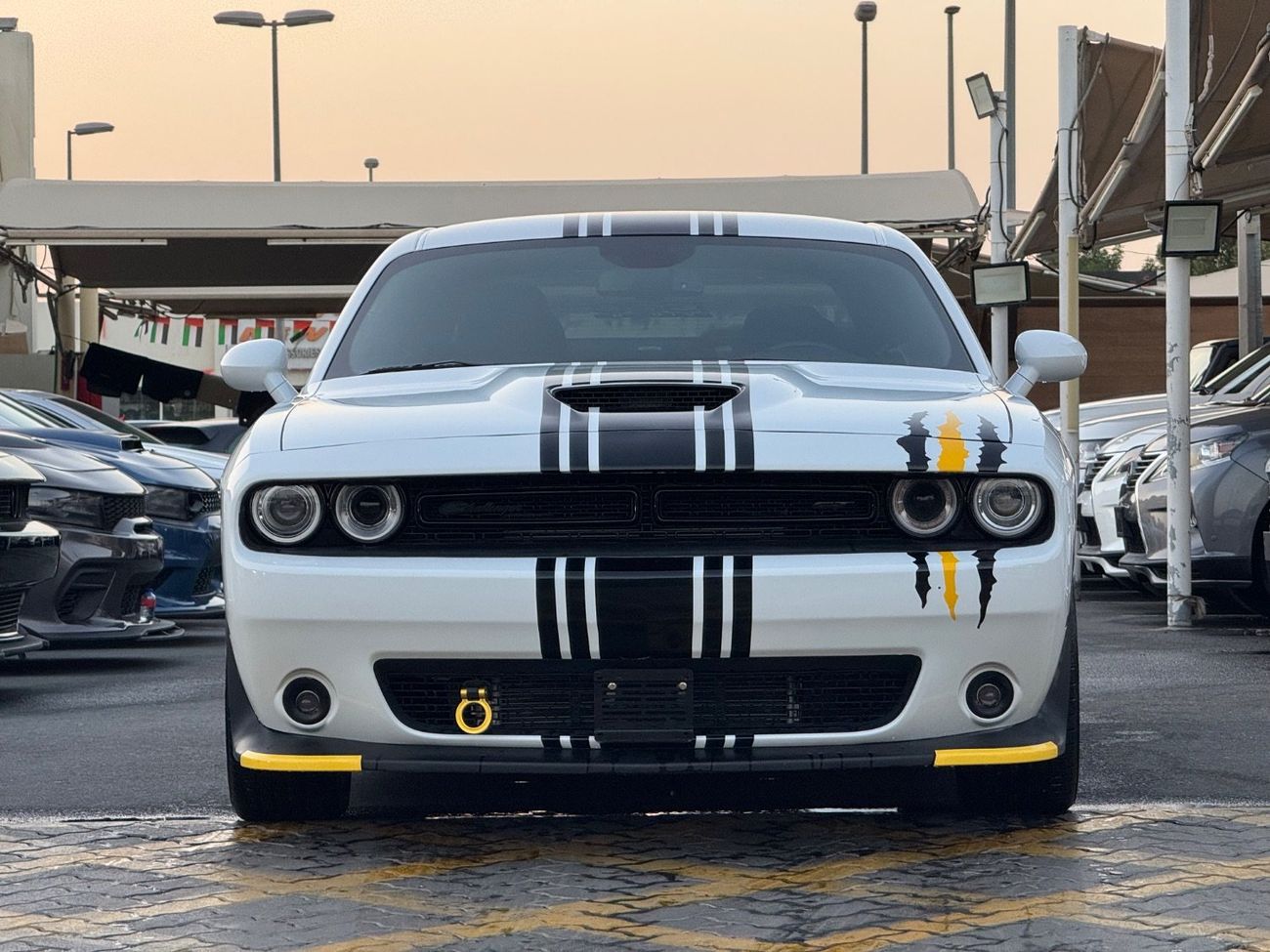 Dodge Challenger SXT Plus 3.6L