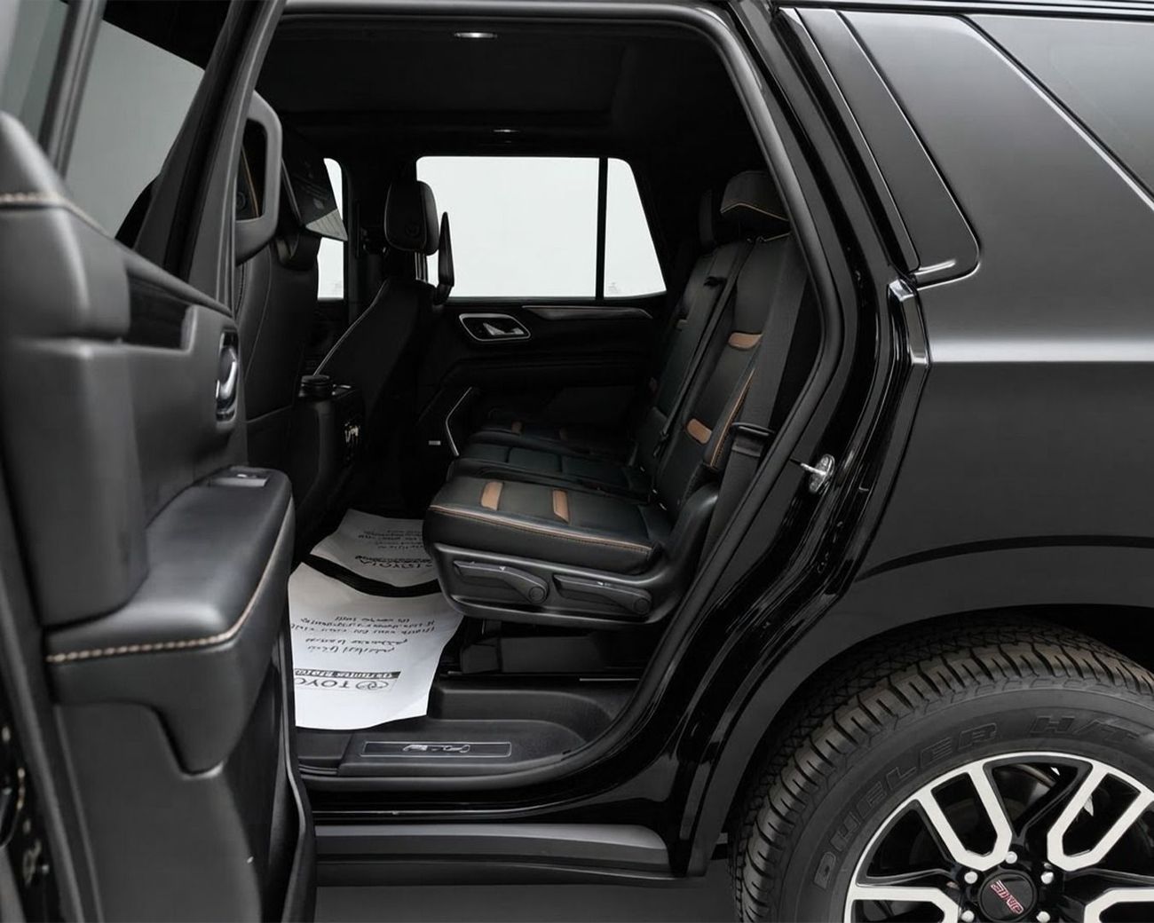 جي أم سي يوكون AT4 l GCC Specs l 2 Keys l AED 3,329 / Monthly