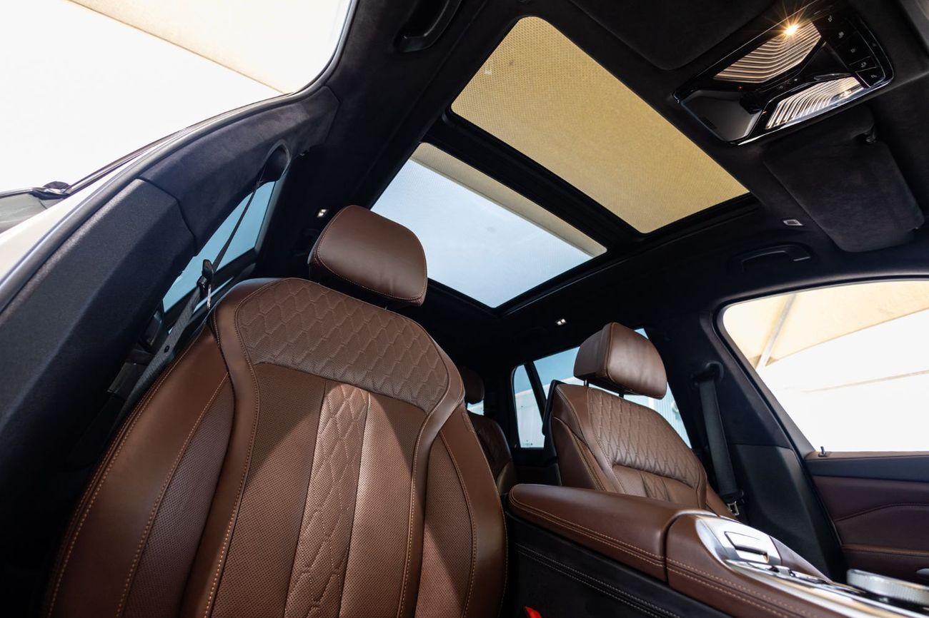 بي أم دبليو X7 40i M Sport Premium 3.0L