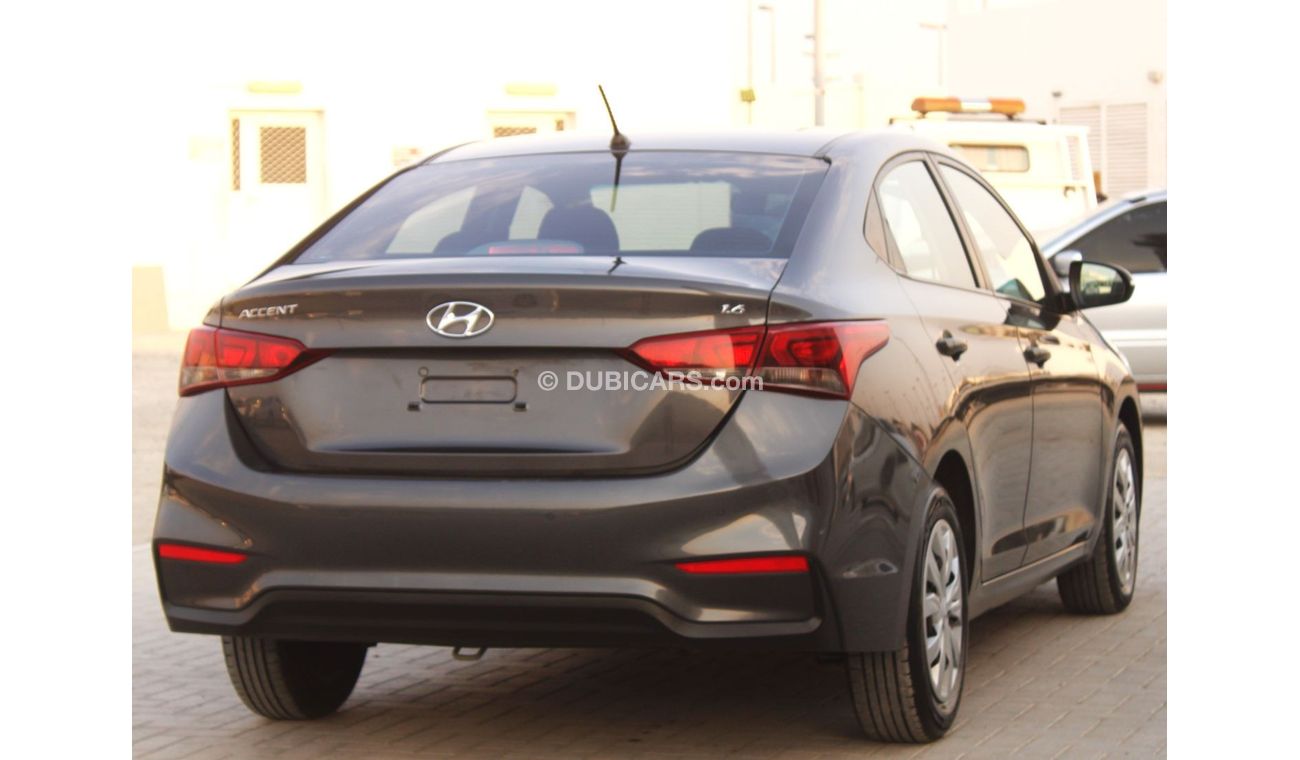 Hyundai Accent Base Hyundai Accent 2020 GCC, in excellent condition