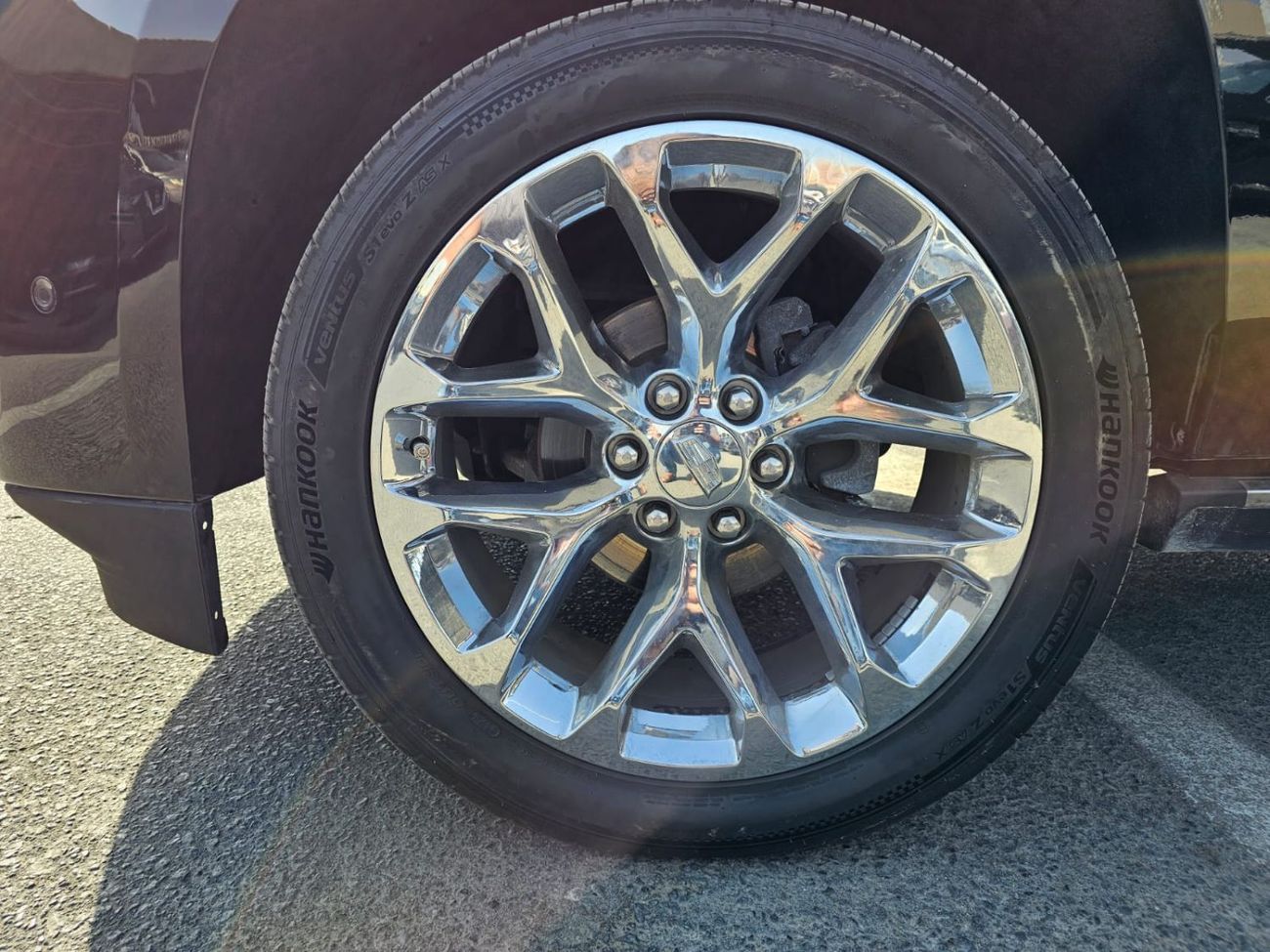 كاديلاك إسكالاد L Platinum 6.2L