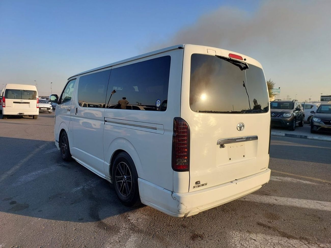 Toyota Hiace (RAMADAN OFFER) TOYOTA HIACE VAN RHD 2006 MODEL 2.0 L PETROL AUTOMATIC(PM41002)