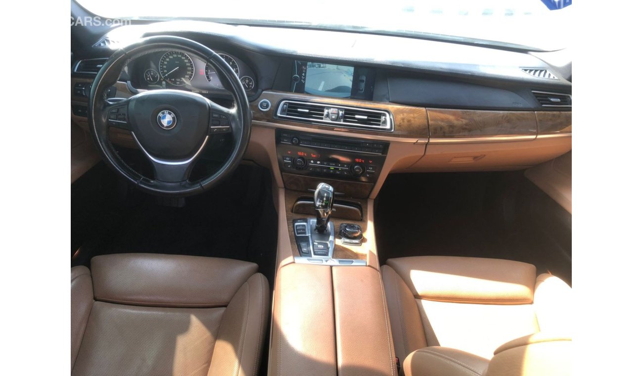 BMW 750Li BMW 750