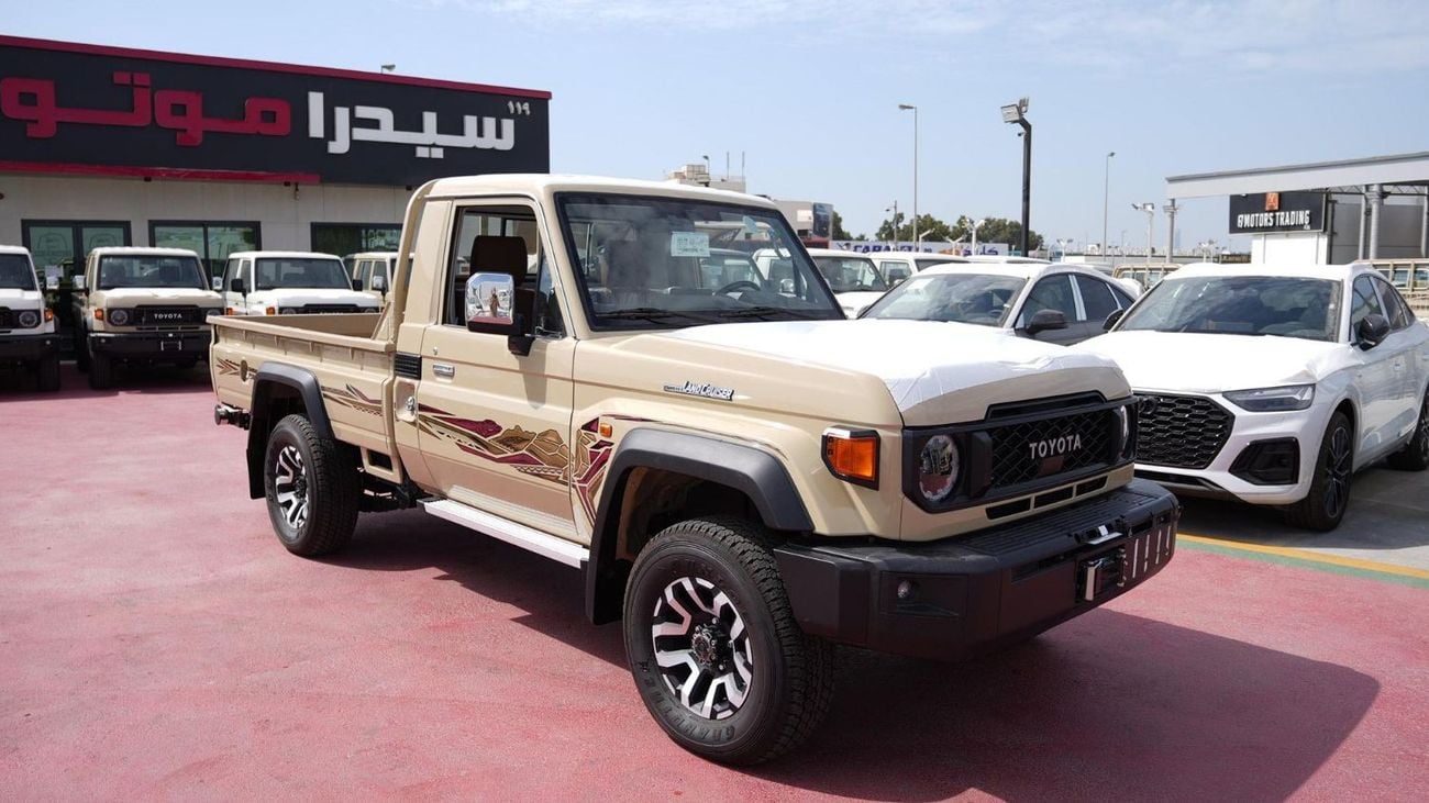Toyota Land Cruiser Pick Up TOYOTA LC79 PICK-UP SINGLE CABIN 4.0L V6 A/T 2025 FULL OPTION
