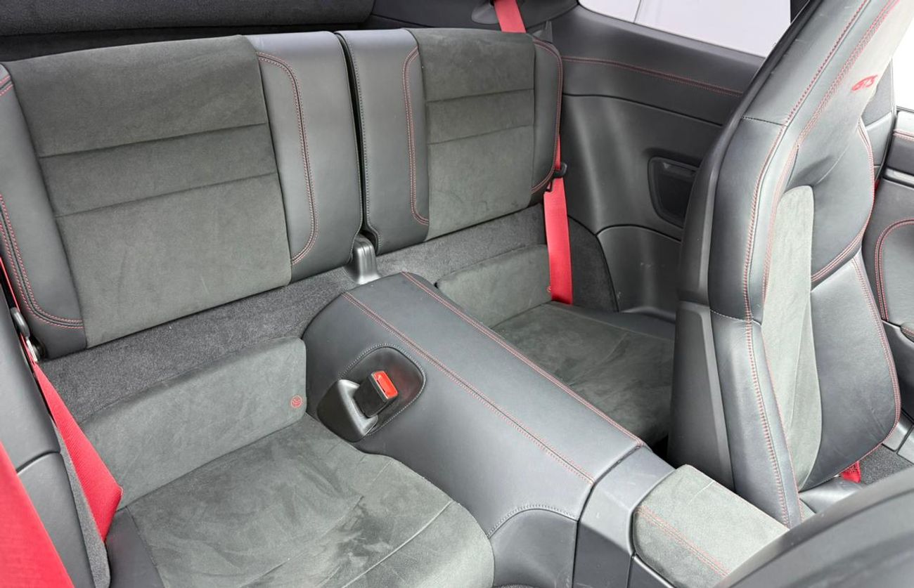 Porsche 911 Carrera GTS 3.0L (450 HP) Coupe 2024 Porsche 911 Carrera GTS , Porsche Warranty ,Porsche Full  Servi