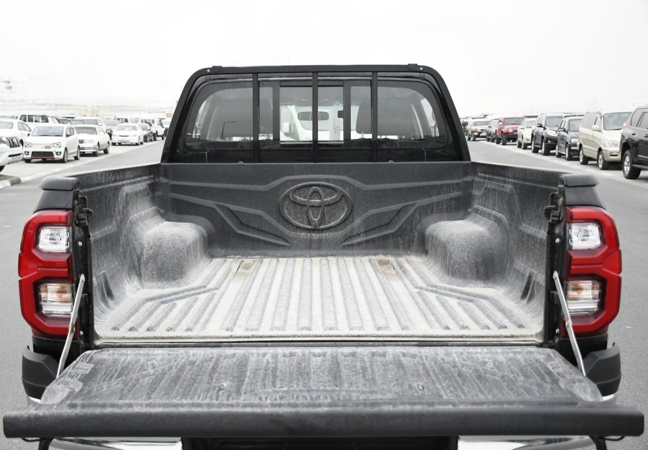 تويوتا هيلوكس 2.7L V4 Automatic with BSM Full option (Ready Stock)