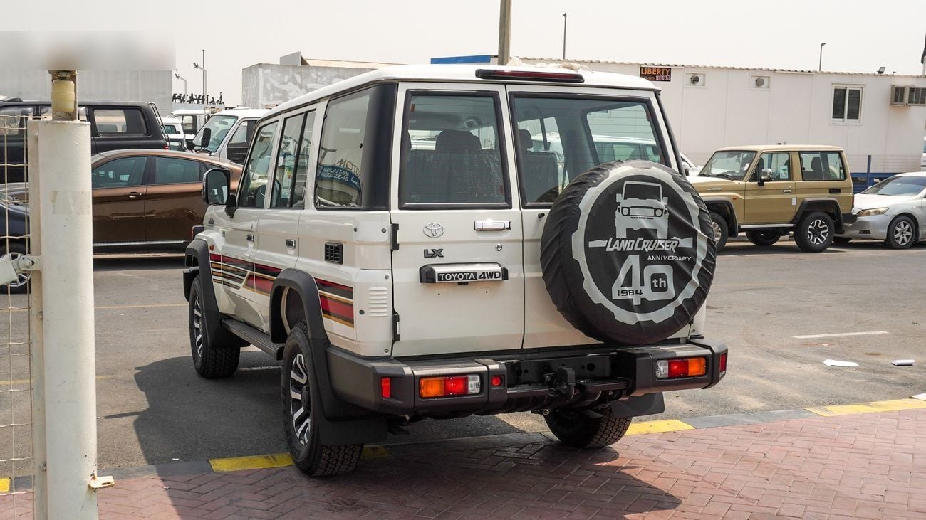 Toyota Land Cruiser 70 LX 2.8L Diesel A/T