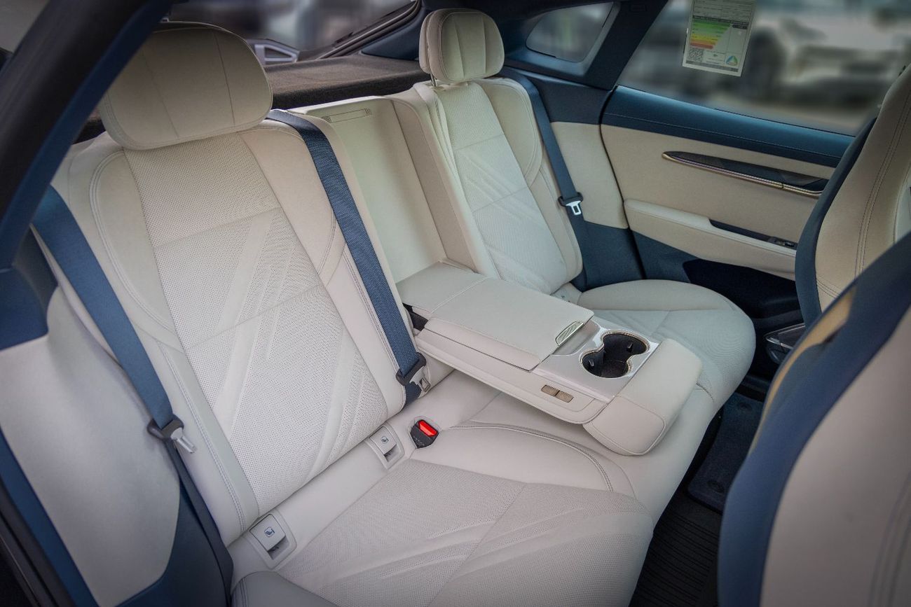 Zeekr 001 ZEEKR 001 FLAGSHIP AWD  GCC   2024 EXPORT ONLY