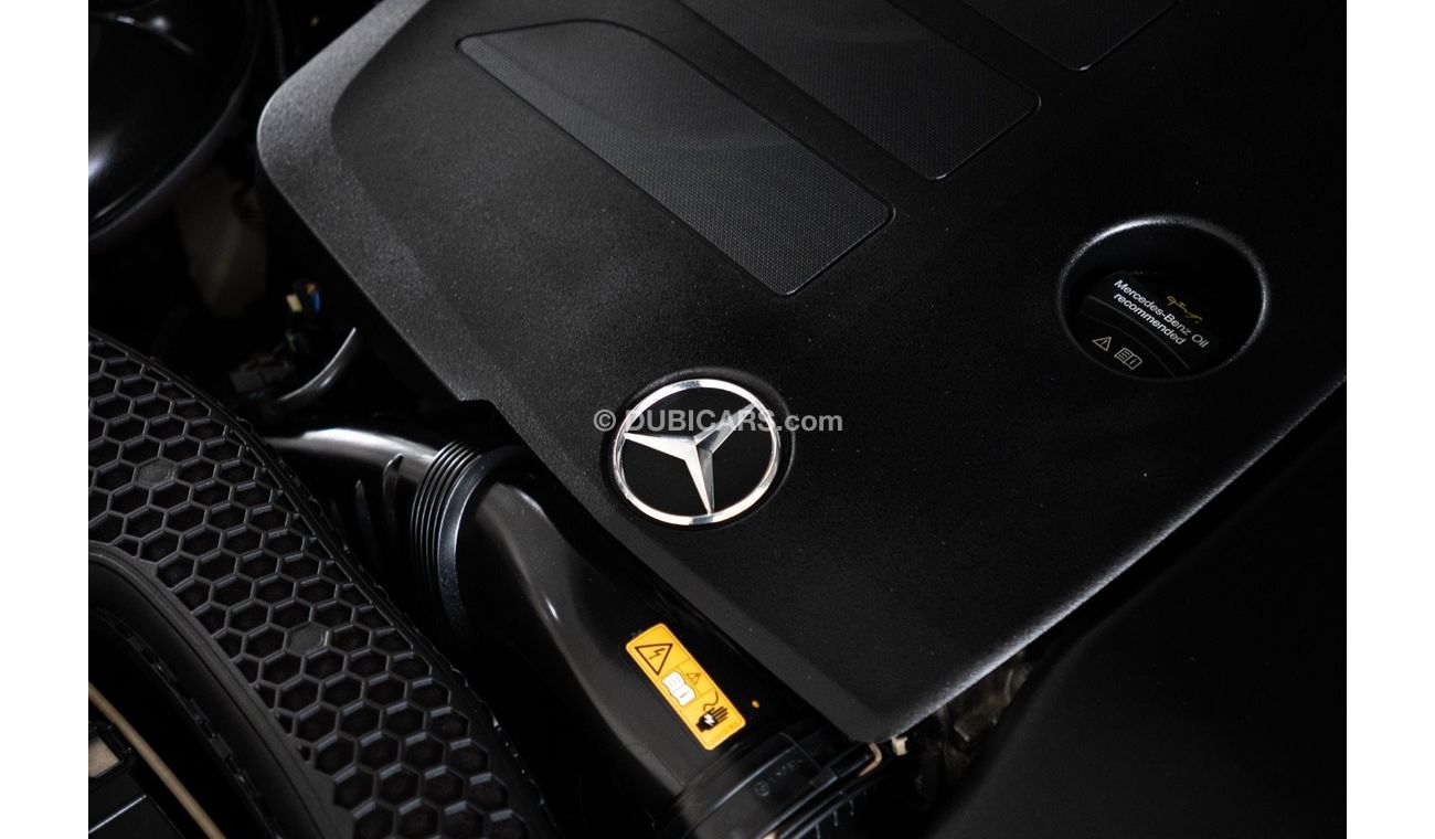 Mercedes-Benz C 200 Std 2020 Mercedes C200 AMG / 5 Mercedes Warranty