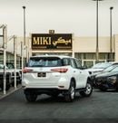تويوتا فورتونر 2.7 L | v4 | Petrol | Auto AC | Export Only