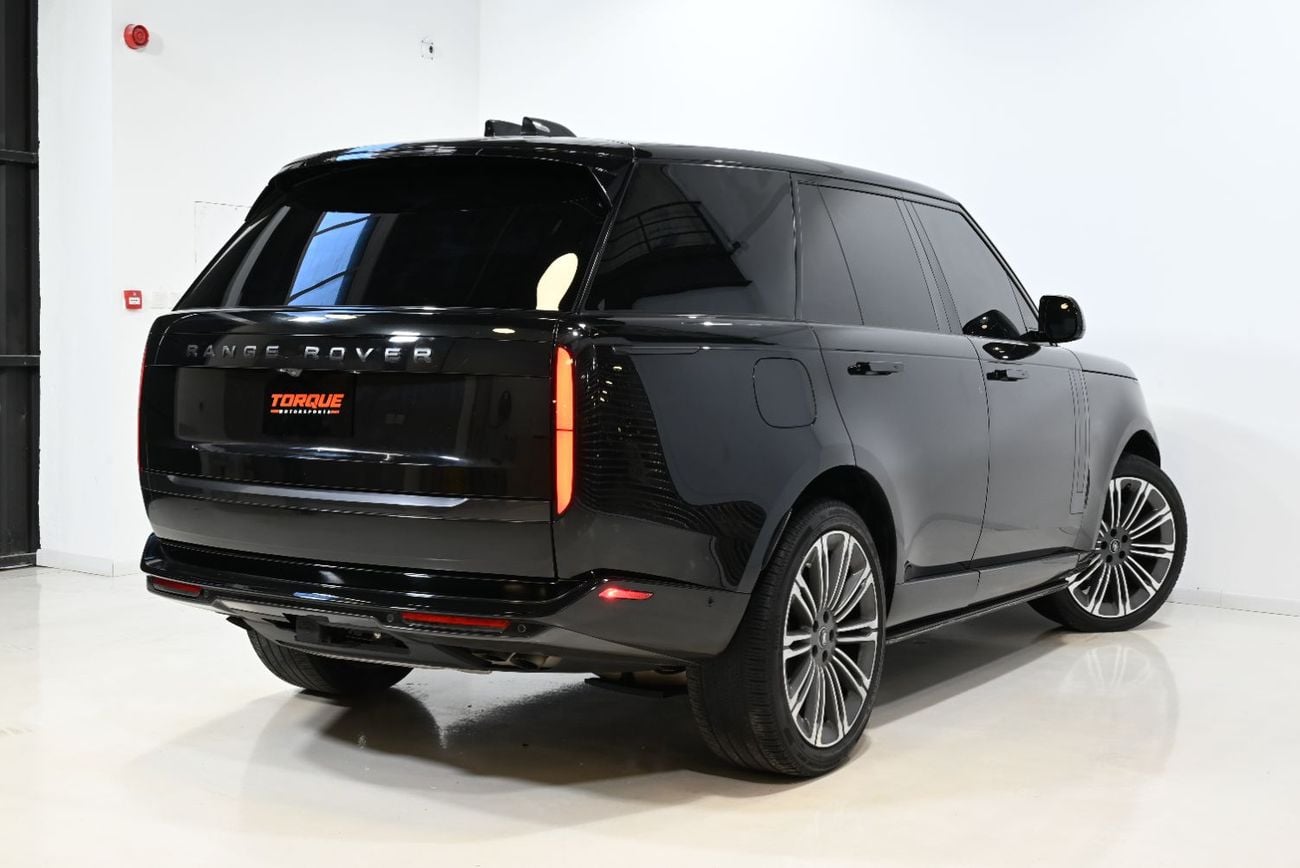 Land Rover Range Rover SE 2025 Range Rover Vogue P530 SE, Range Rover (Al Tayer) Service History, 1 Year Warranty