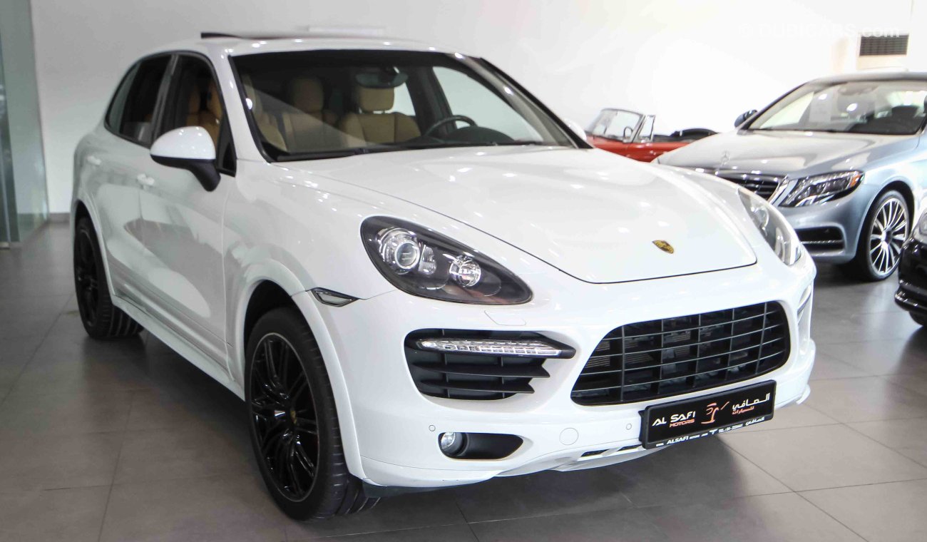 Porsche Cayenne GTS