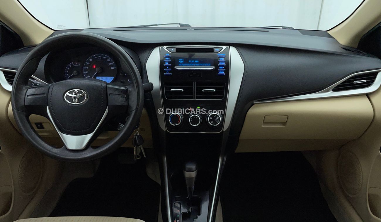 تويوتا يارس SE 1.5 | +مع الضمان | كمان تم فحص ١٥٠