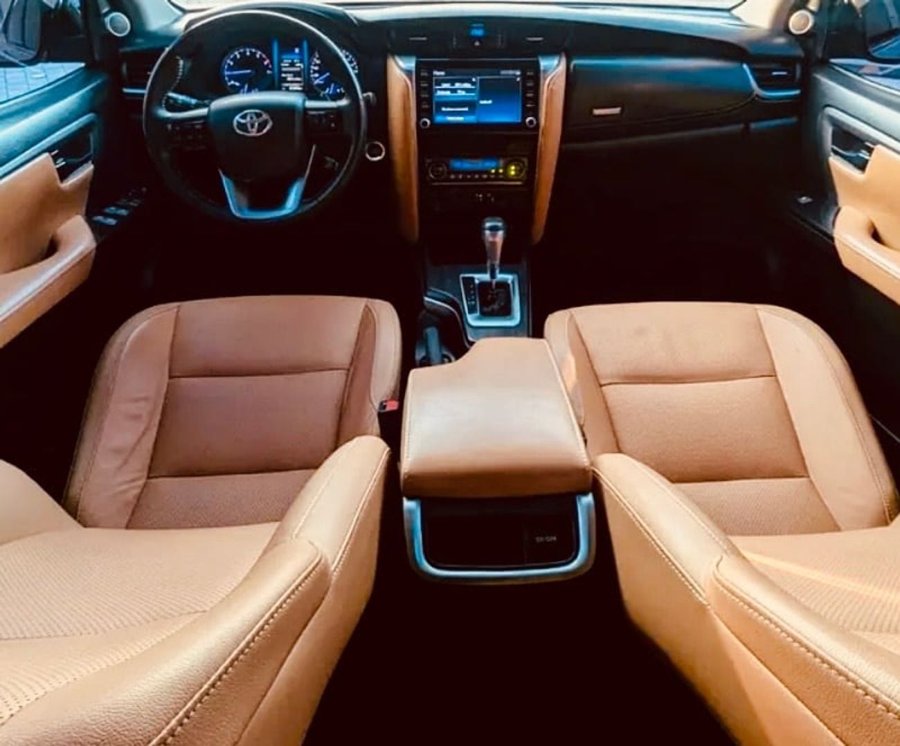 Toyota Fortuner VXR 4.0L Cylinders 6 Petrol