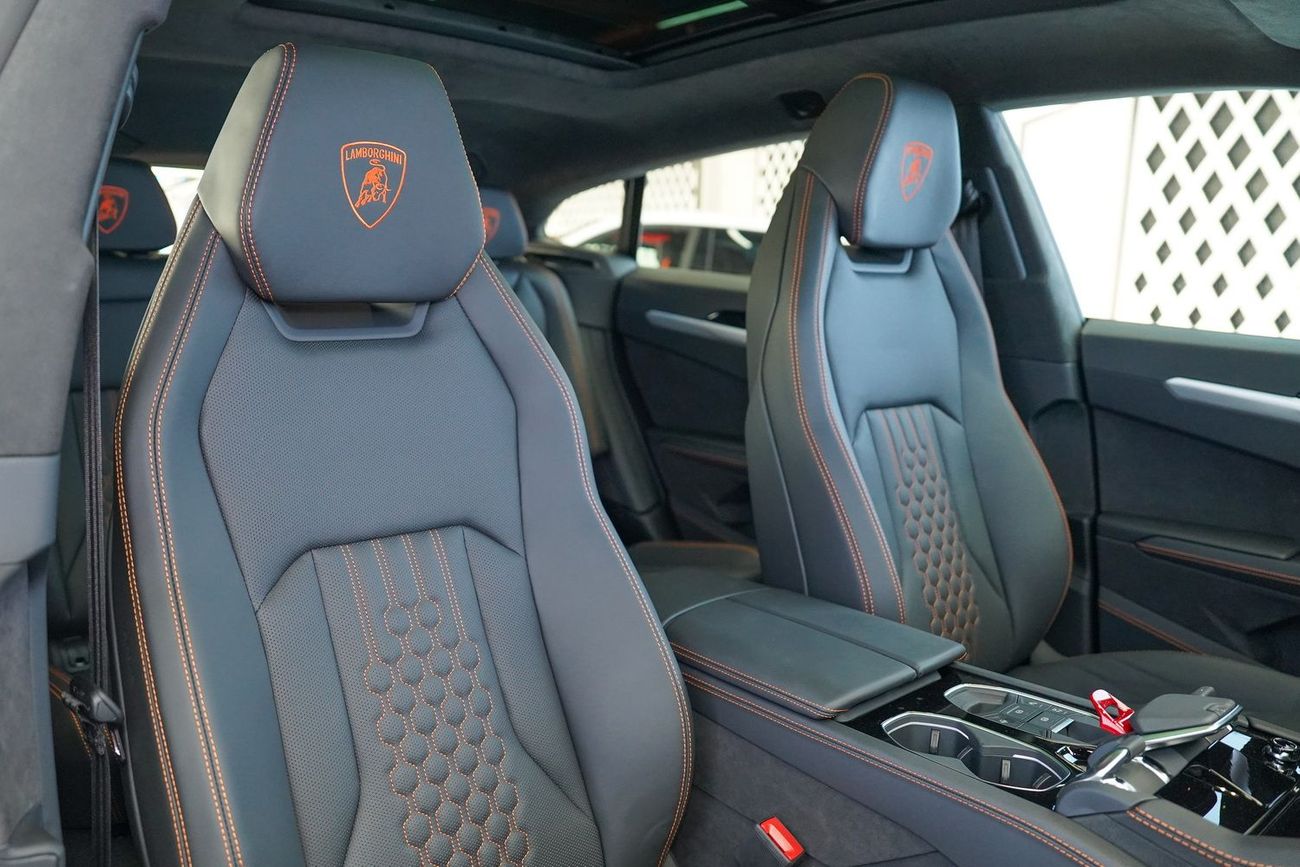 لامبورغيني اوروس STD 4.0T V8