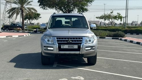 ميتسوبيشي باجيرو GLS