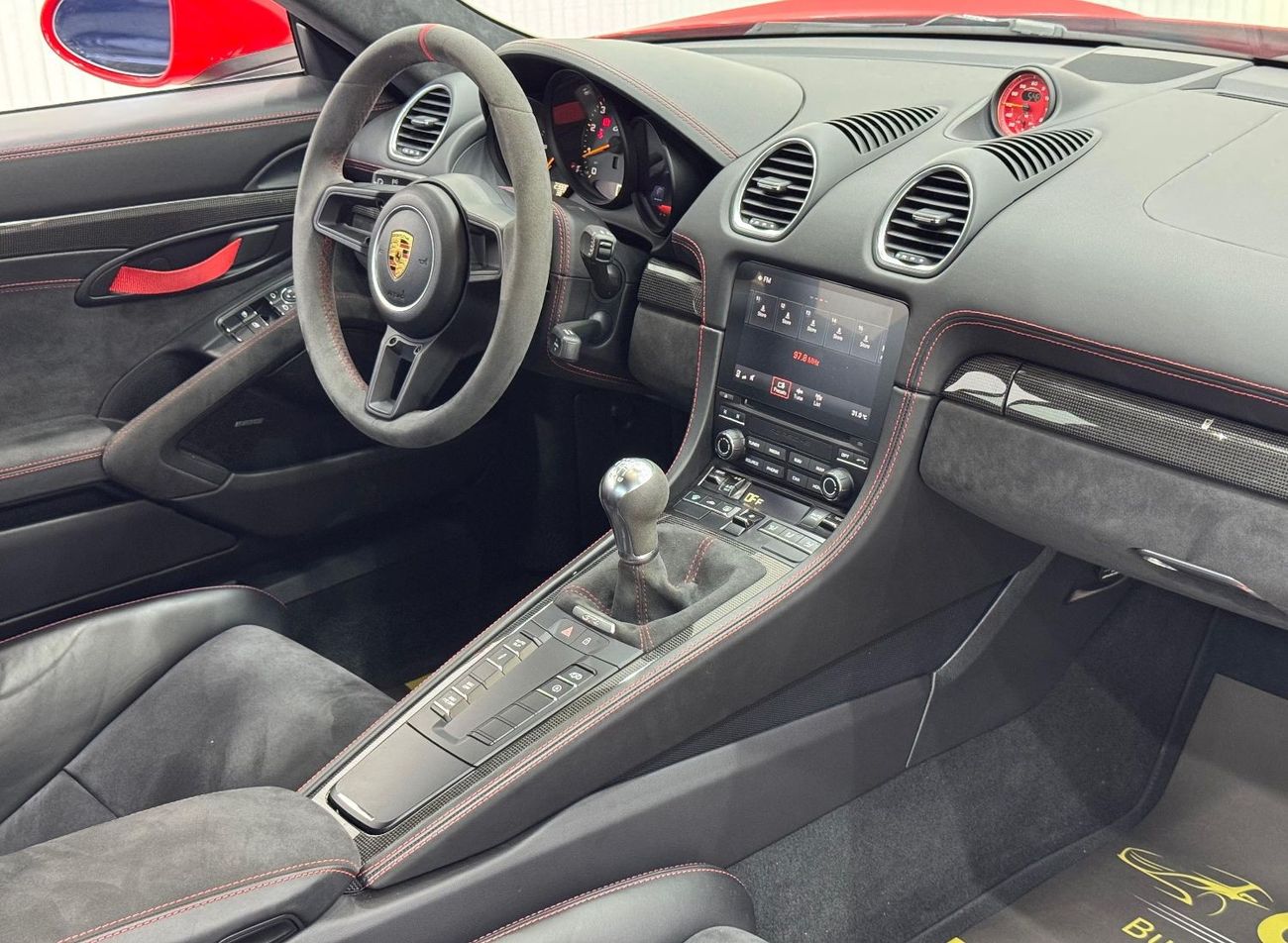 بورش كايمان 718 GT4 4.0L (414 HP) M/T 2020 Porsche 718 Cayman GT4, May 2025 Porsche Warranty, Manual Transmission, V