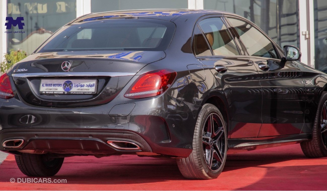 مرسيدس بنز C 300 Hybrid