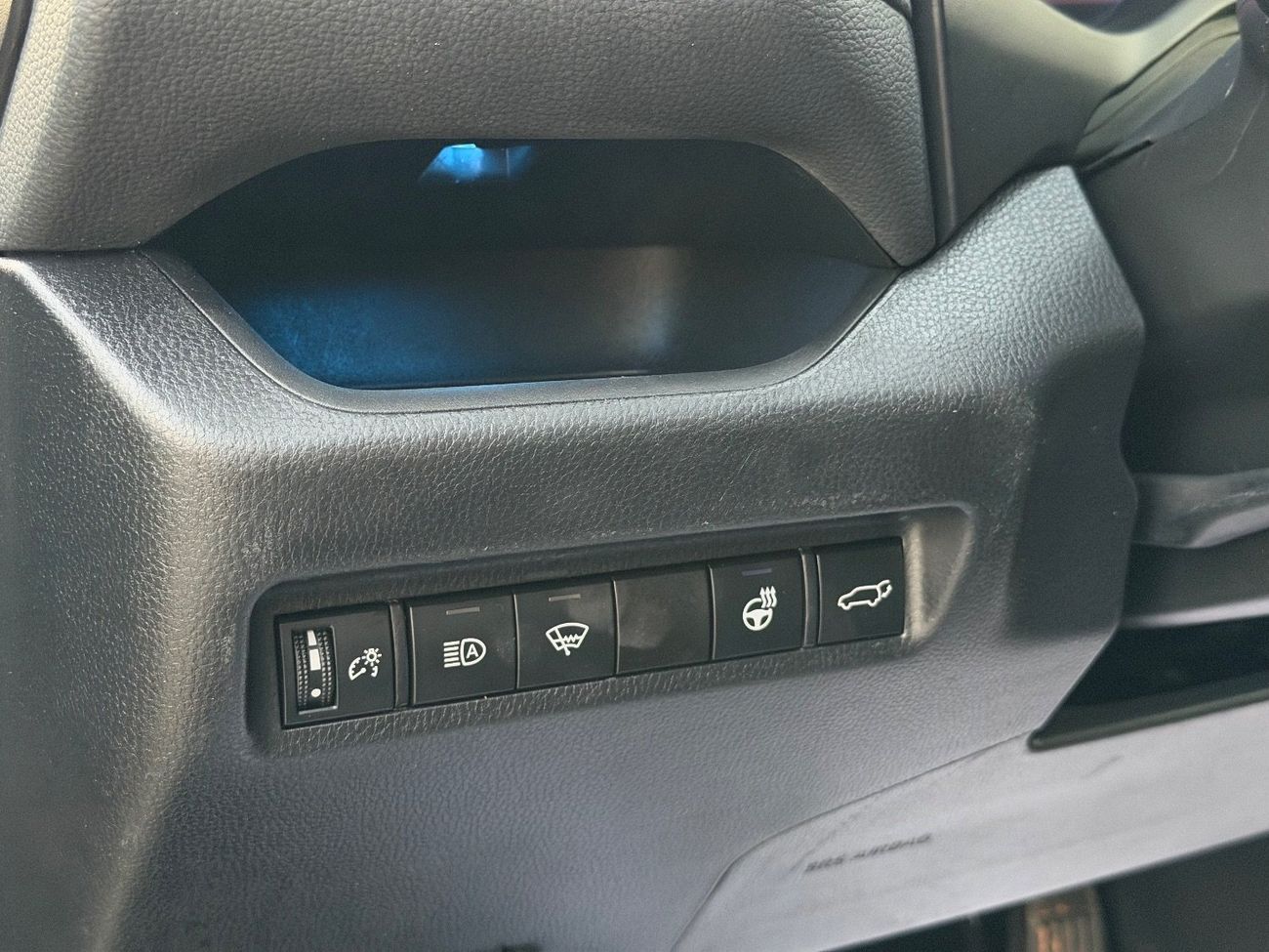 تويوتا راف ٤ 2021 TOYOTA RAV4 XSE HYBRID AWD FULL OPTIONS IMPORTED FROM USA