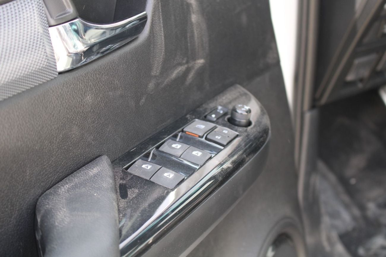 Toyota Hilux TOYOTA HILUX 4.0L V6 PETROL  DOUBLE CAB 4WD GR SPORT AUTO