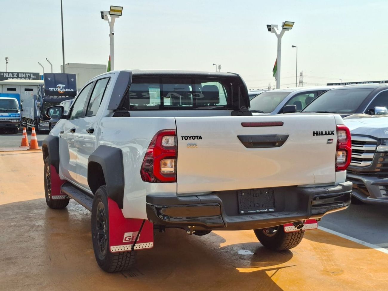 تويوتا هيلوكس GR Sport 4.0L