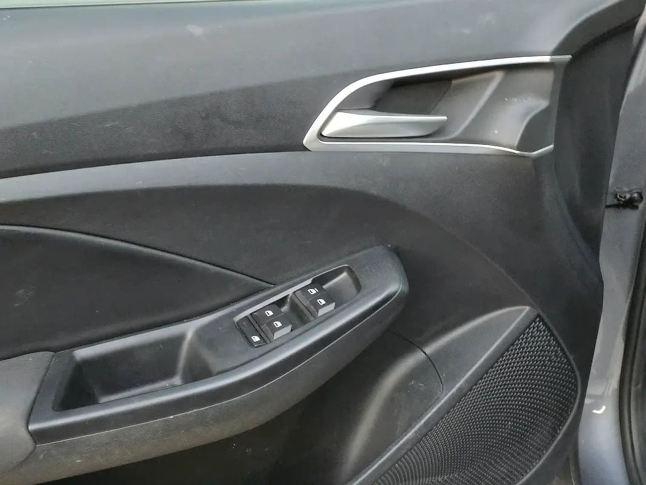 MG C COMFORT GCC Specs