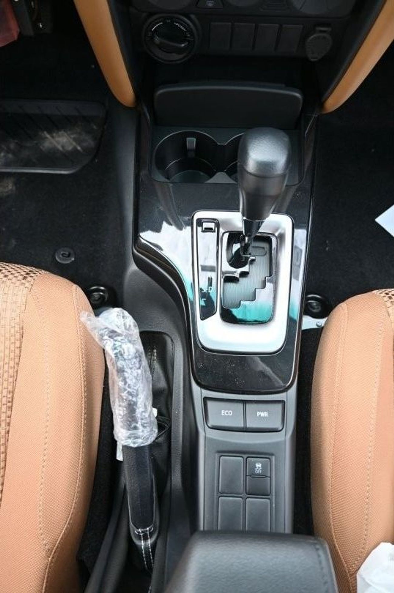 Toyota Fortuner Toyota Fortuner GX 2.7L Petrol, SUV, 4WD, 5 Doors, Cruise Control, Rear Camera, Rear Parking Sensors